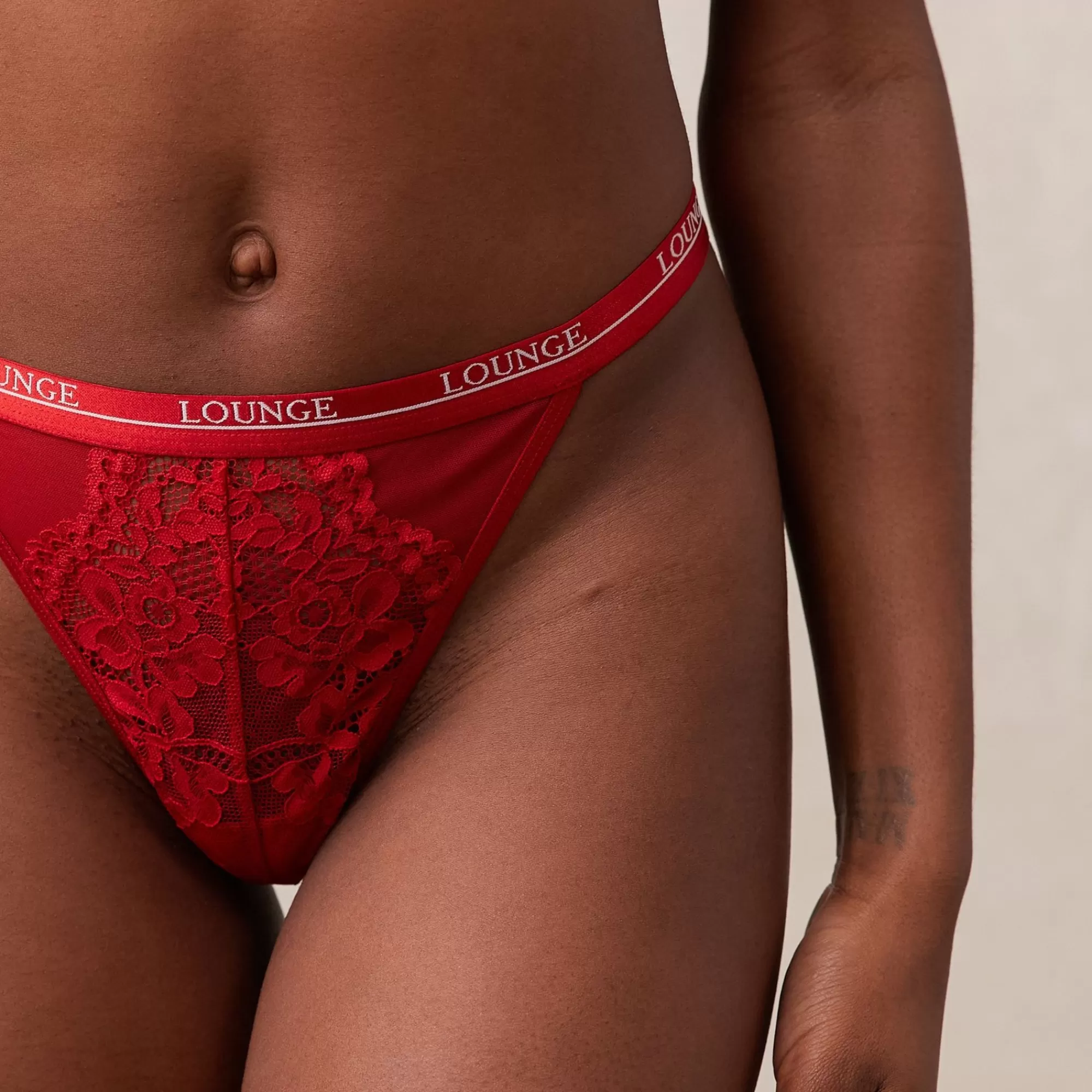 Lounge Underwear Blossom String Bordeaux Clearance